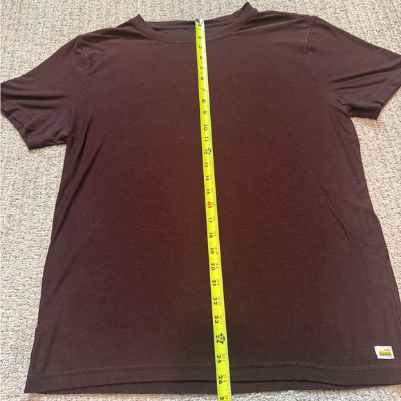 Vuori Strato Tech Oxblood Maroon Short Sleeve Tee Size Medium - Picture 5 of 8